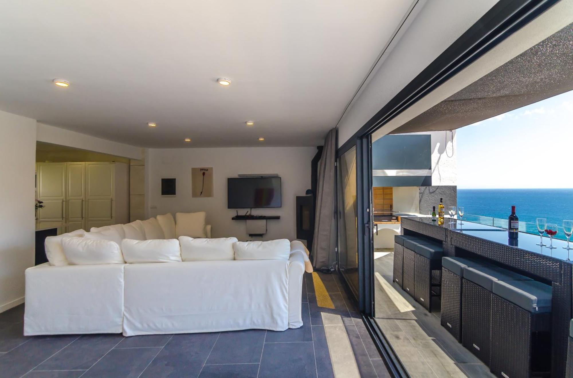 Casa Blanca - Location Maitikoa * Lloret de Mar
